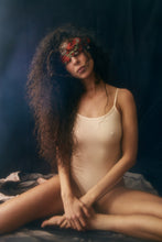 Load image into Gallery viewer, Üç Güzeller