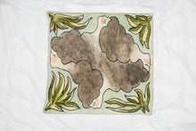 Load image into Gallery viewer, Dördül (Quadrate)