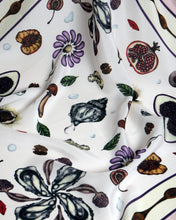 Load image into Gallery viewer, Pâme Aphrodisiacs - Marine Lottermoser - Pink
